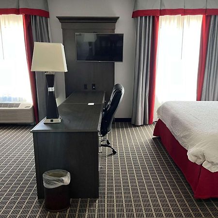 Quality Inn & Suites Pearsall Ngoại thất bức ảnh