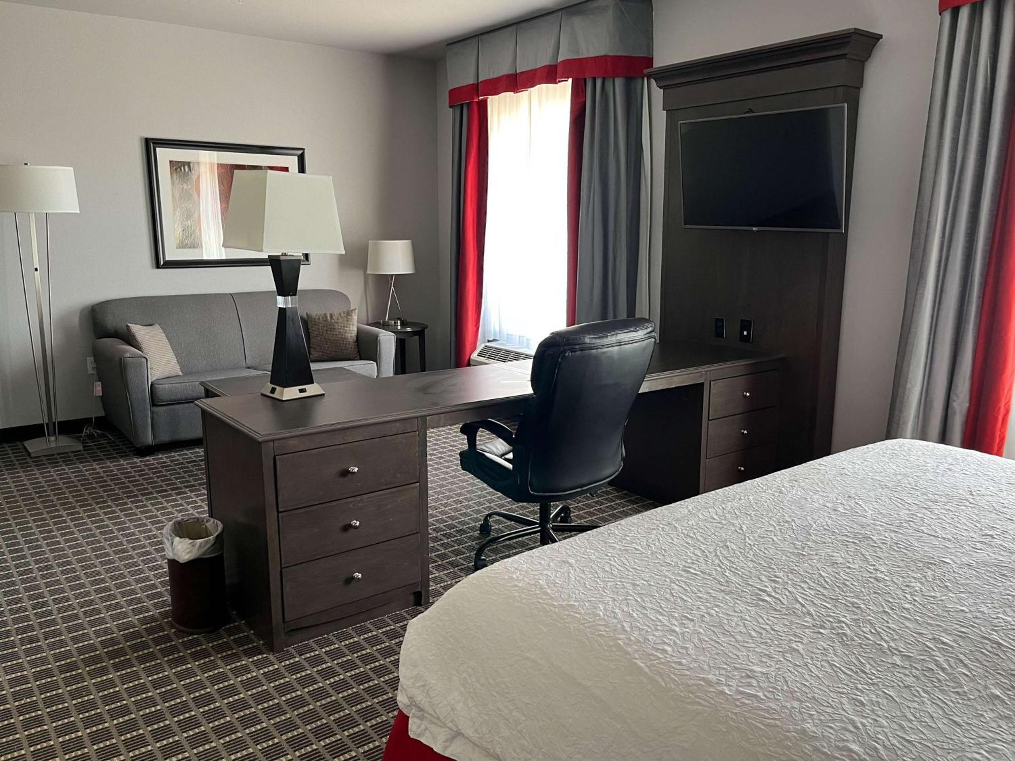 Quality Inn & Suites Pearsall Ngoại thất bức ảnh