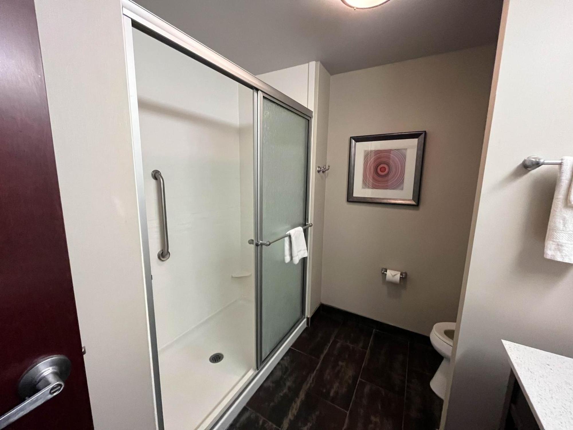 Quality Inn & Suites Pearsall Ngoại thất bức ảnh