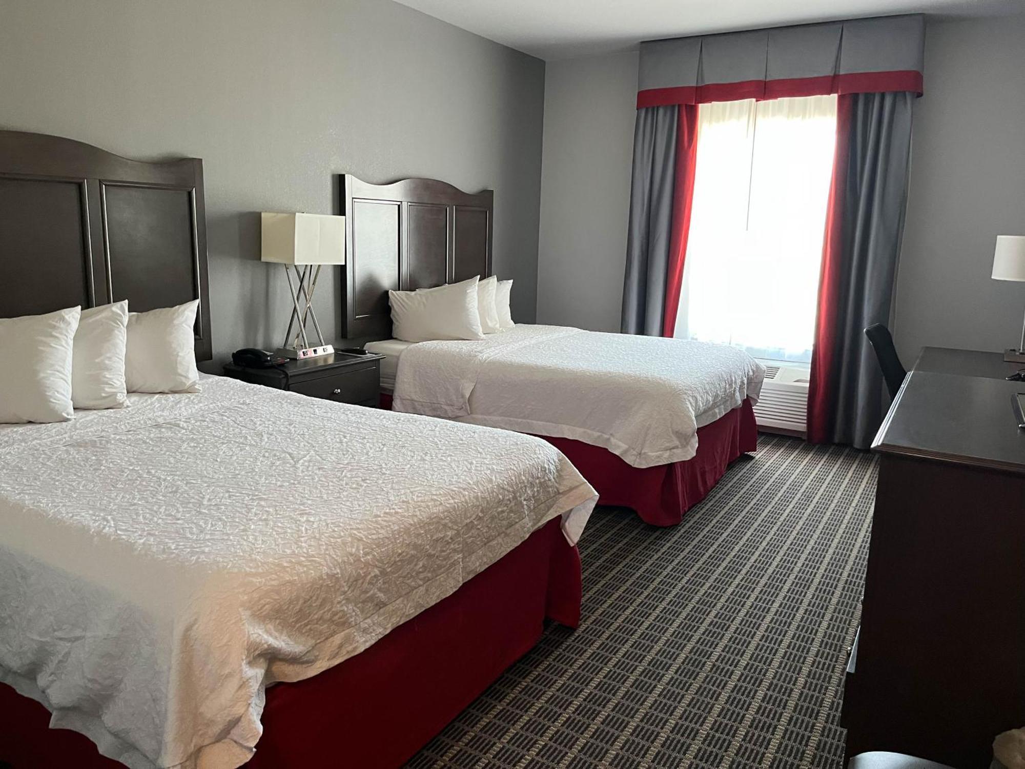 Quality Inn & Suites Pearsall Ngoại thất bức ảnh